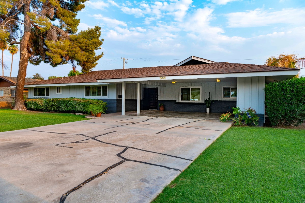 Cooper City FL homes for sale with family-friendly suburban lifestyle